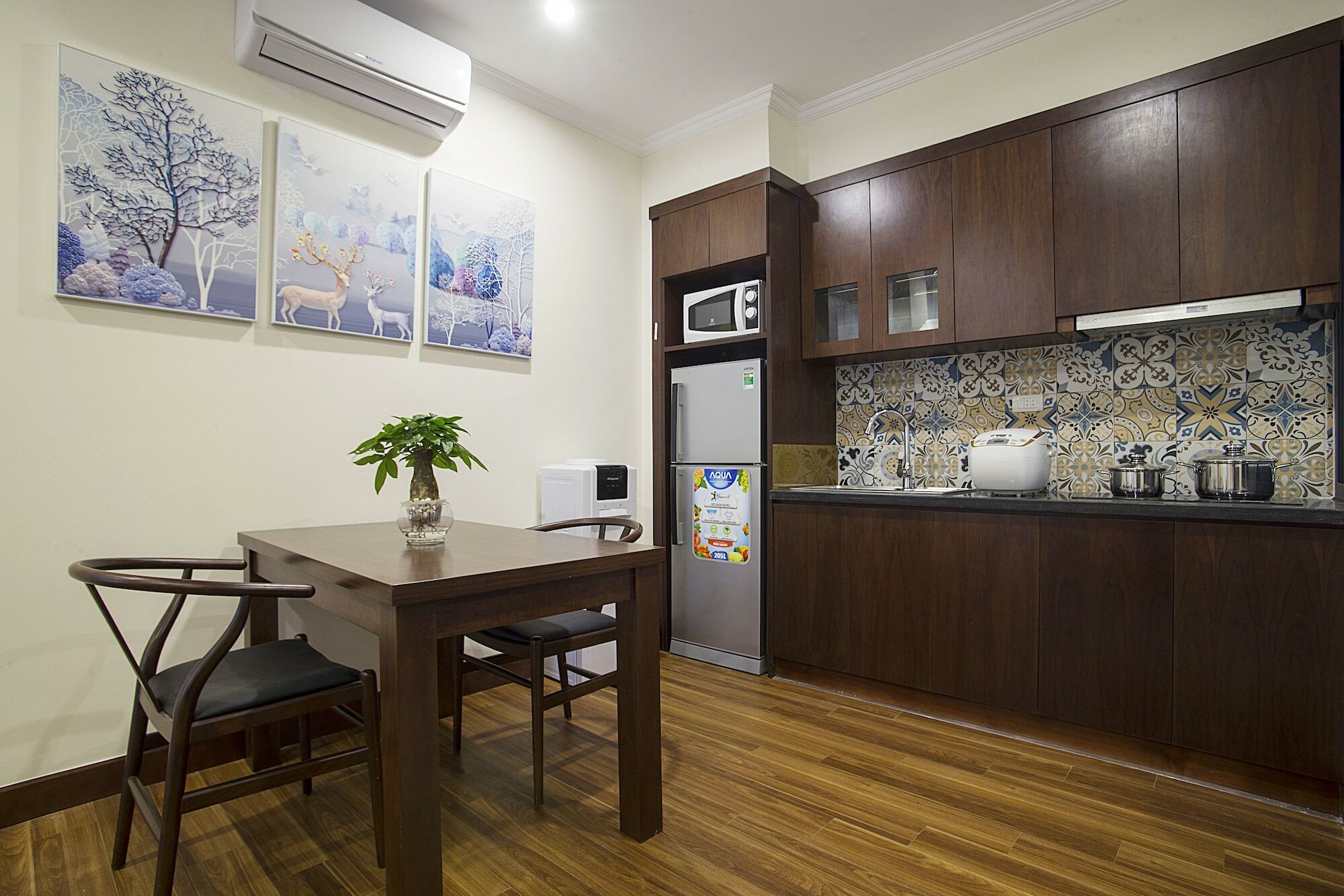 Newsky Serviced Apartment Hanoi Dış mekan fotoğraf